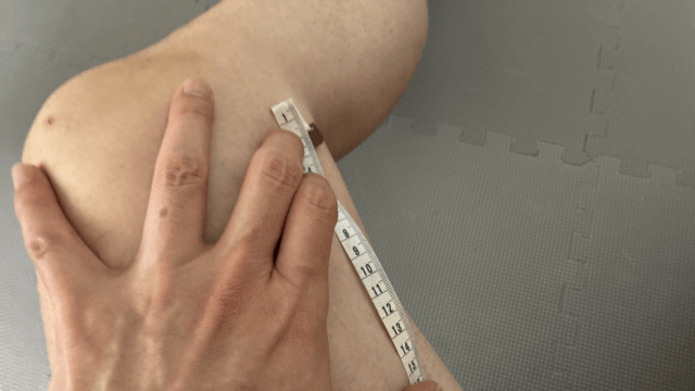 ゲニュトレインサイズ 太もも