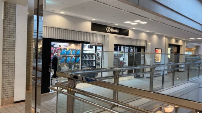 横浜ランドマークプラザ店